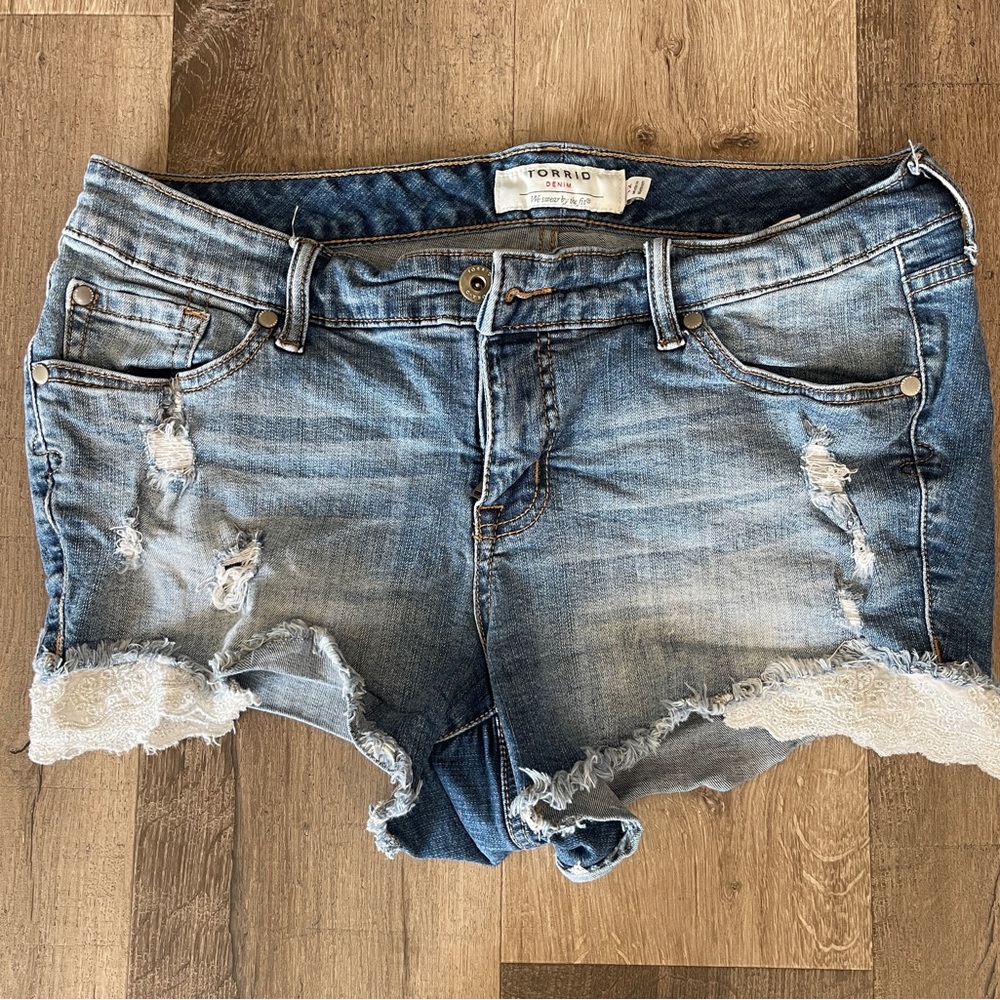 Torrid Light Wash Distressed Denim Shorts with Lace Trim